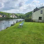 Rezort Lakeland Village