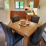 Lakeland Village 3*
