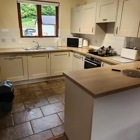 Lakeland Village 3*