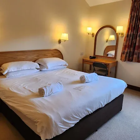 Lakeland Village 3*