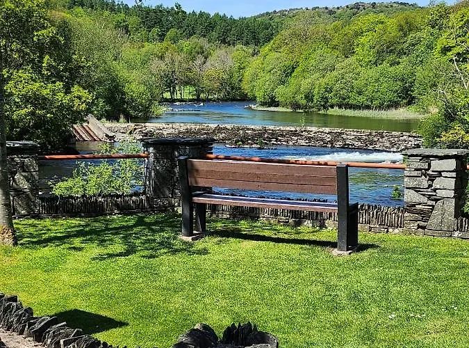 Lakeland Village Resort 3*