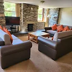 Lakeland Village