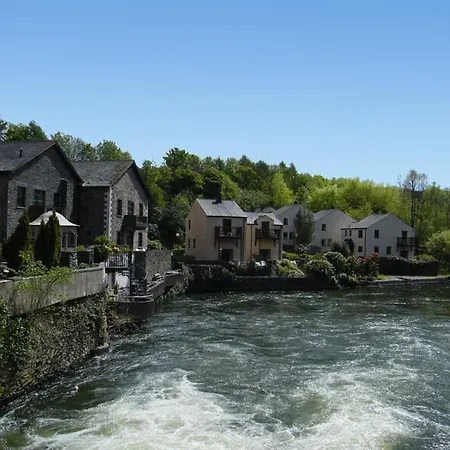 Lakeland Village