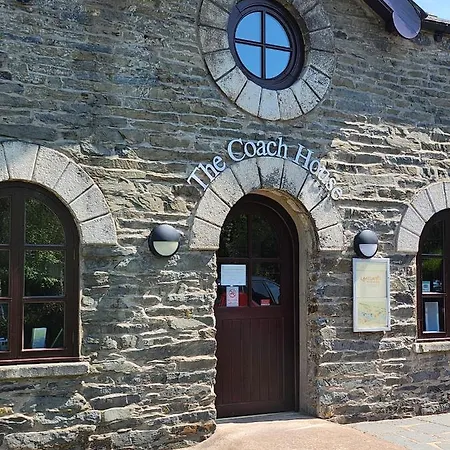 Lakeland Village 3*