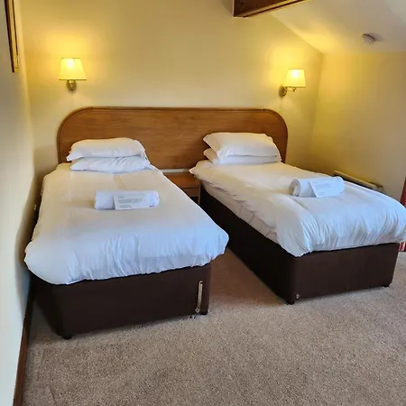 Lakeland Village 3* نيوباي بريدج